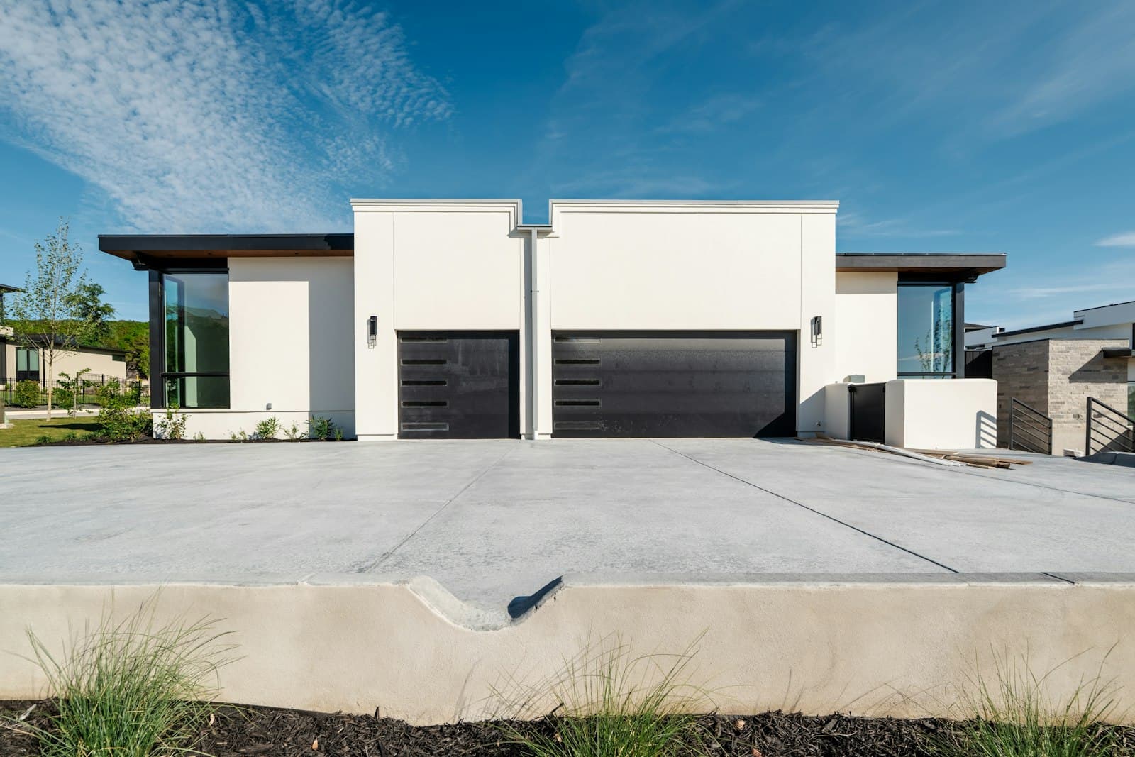 Driveway Pressure Washing Adelaide: The Complete Guide